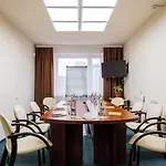 Hotel It Time 2*